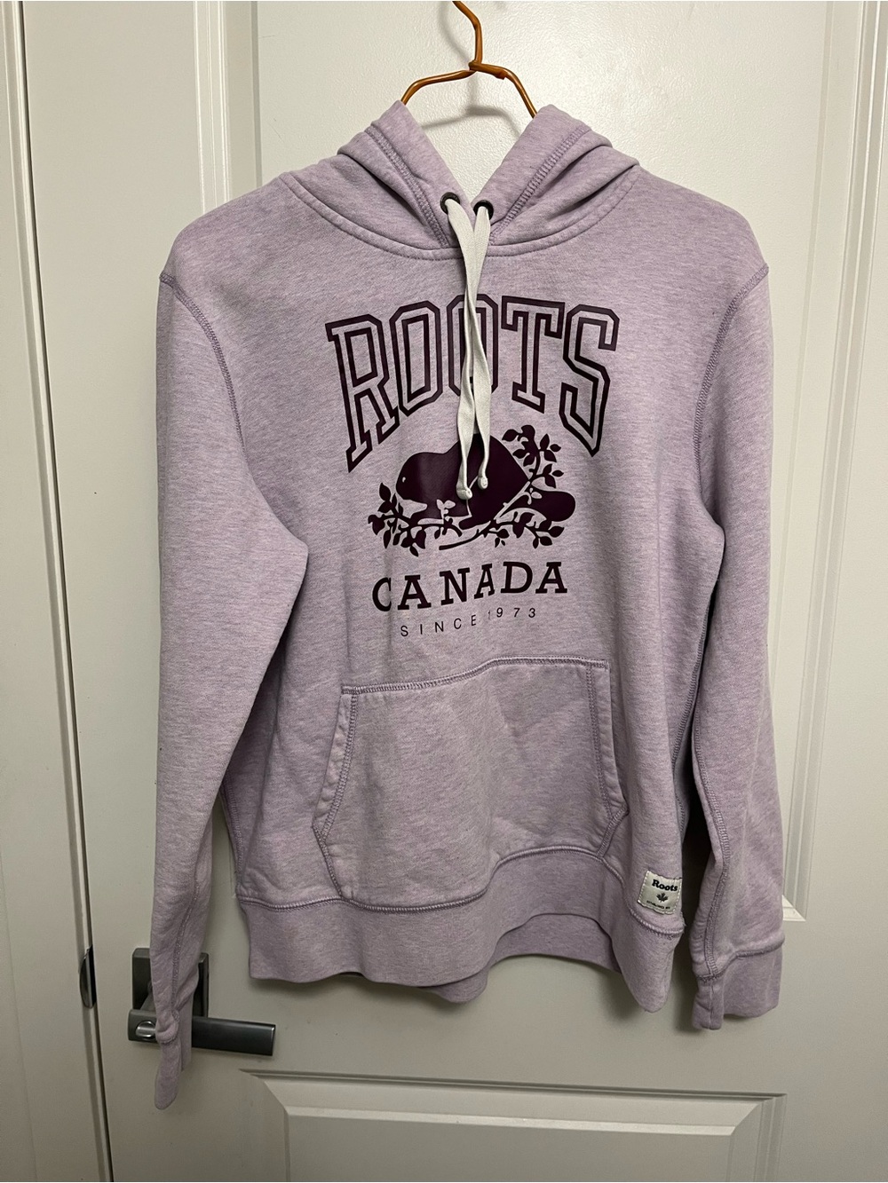 Roots Canada Women's Classic Beaver Logo Kanga Hoodie - Lavender Purple - size M